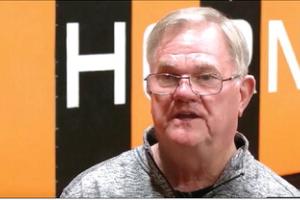 Richard Hoogendoorn has a 899-563 career record over 50 years as a head coach.
