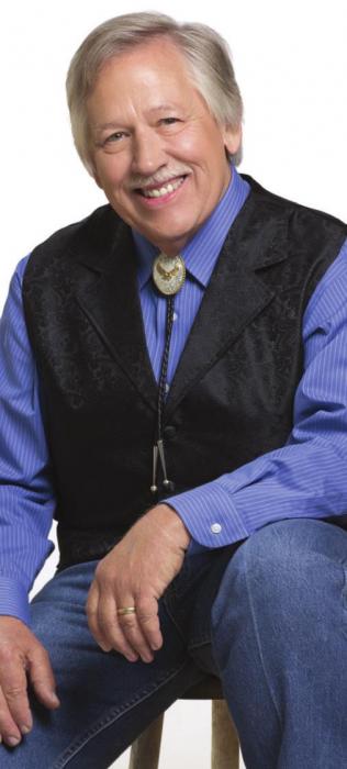 Country music legend John Conlee is coming to La Grange.