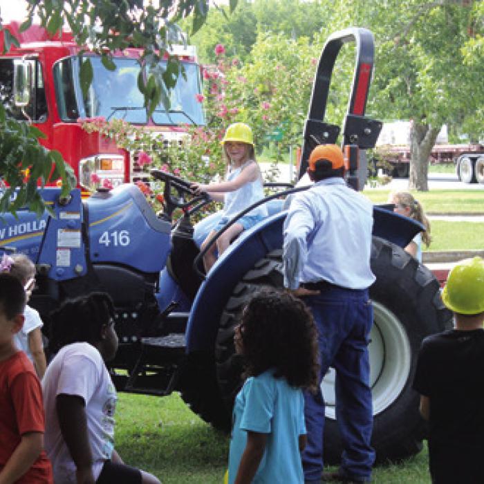 Summer Reading Program’s Touch-a-Truck Event Held