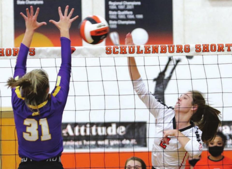 RT-C and Schulenburg Stay Undefeated in District