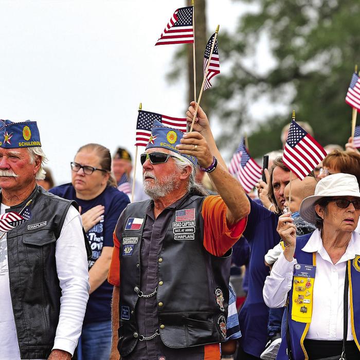 Veterans Day Remembrances Begin in Special Way at Praha