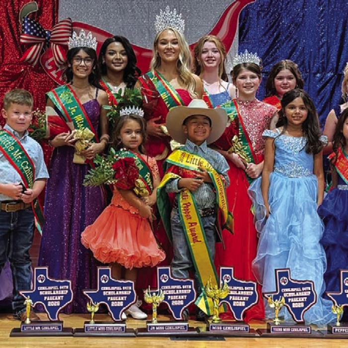Zimmerman Crowned Miss Czhilispiel 54
