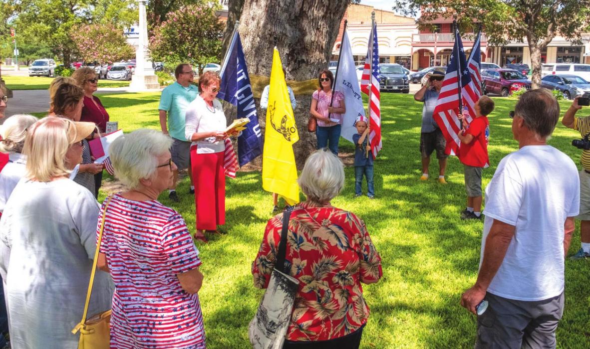 Attendees at Friday’s Constitution Day event on the courthouse lawn in La Grange. Photo by Andy Behlen