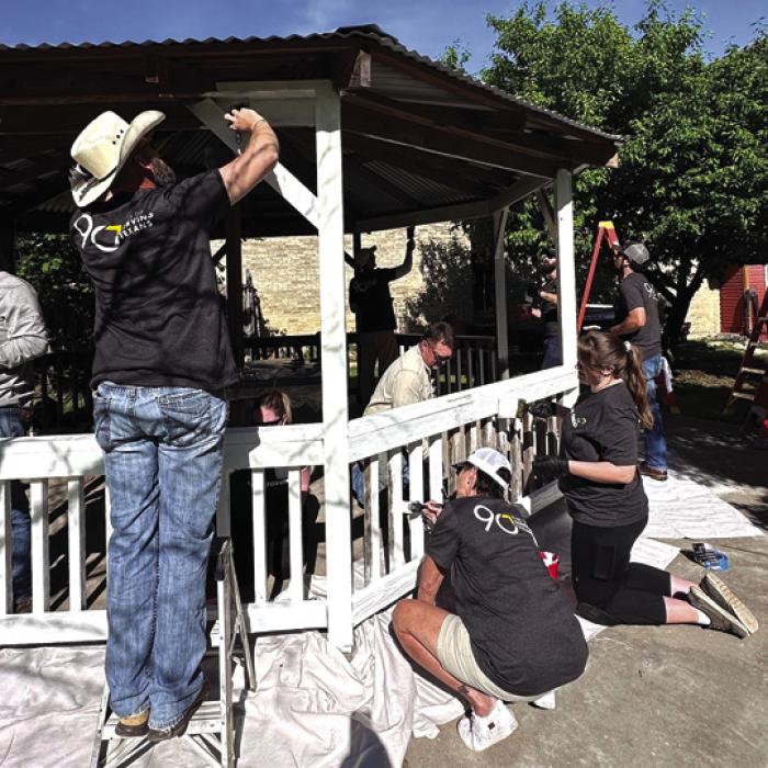 LCRA Employees Lend a Helping Hand in Flatonia & Schulenburg
