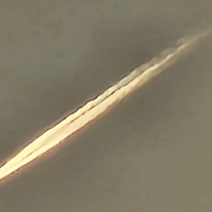 Mouton Captures Asteroid Above LG
