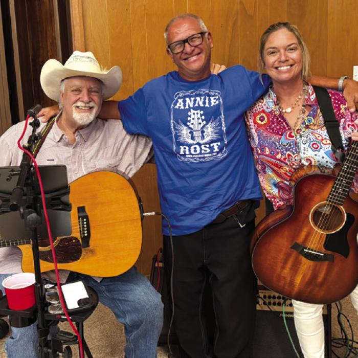 Mike Stroup and Annie Rost entertained members in Weimar at the First United Methodist Church.