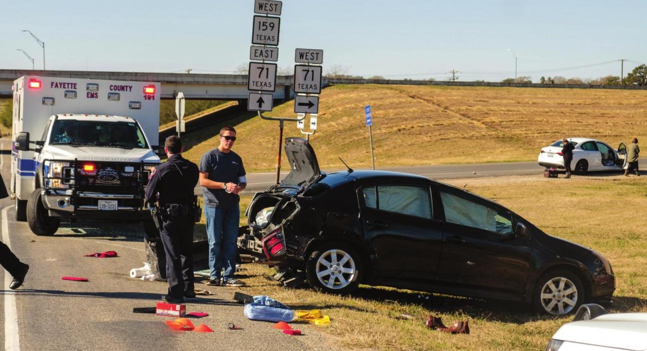 A missing stop sign at the intersection of SH 159 and SH 71 bypass contributed to a wreck Friday.