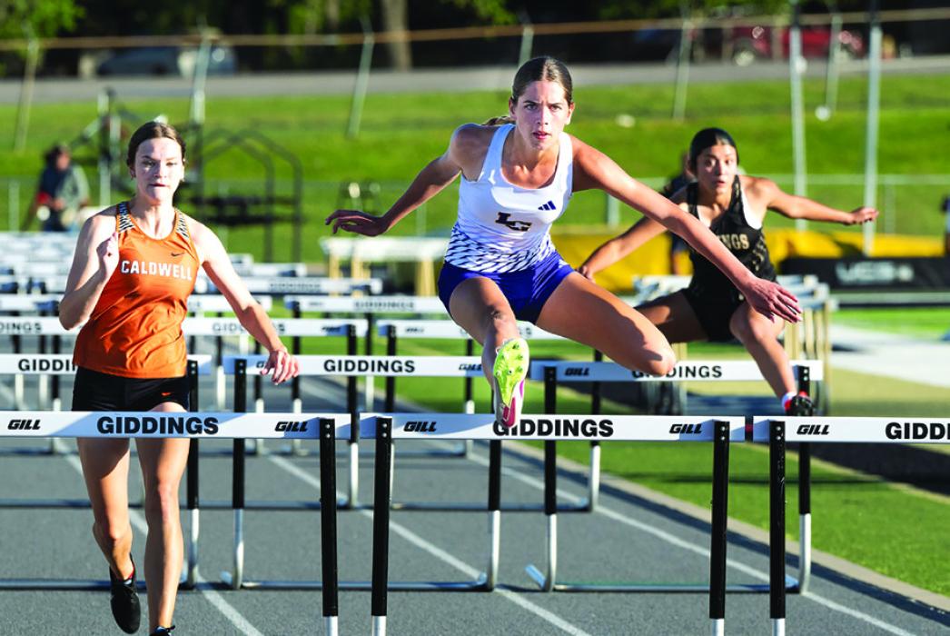 LHS Shines at District Track Meet
