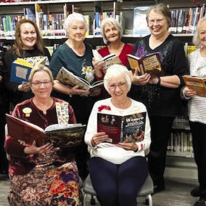 Back, from left: Juli McCroskey, DAR member; Lori Schultz, DAR member; Glenda Mach, Flatonia Public Library; Barbara Rogers, Flatonia Public Library; Carolyn West, Flatonia Public Library; LaVerne Dornak, Flatonia Public Library Director. Seated: Kim Joost, Smith-McMillan Chapter Librarian; Carolyn Caflisch, Smith-McMillan Chapter Regent.