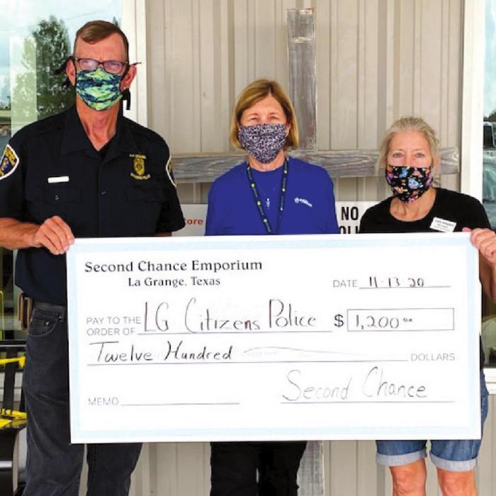 Second Chance Donates to LG Citizens Police