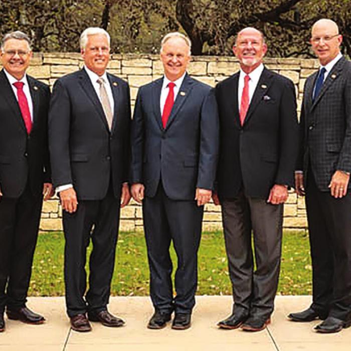 Pictured are the 2021-2022 American Quarter Horse Association Executive Committee: James Hunt of Faith, South Dakota, First Vice President Dr. Scott Myers of Sharon Center, Ohio, President Norman K. Luba of Louisville, Kentucky, Second Vice President Kenneth Banks of Schulenburg, and Jeff Tebow of Piedmont, Oklahoma. Photo by The American Quarter Horse Association