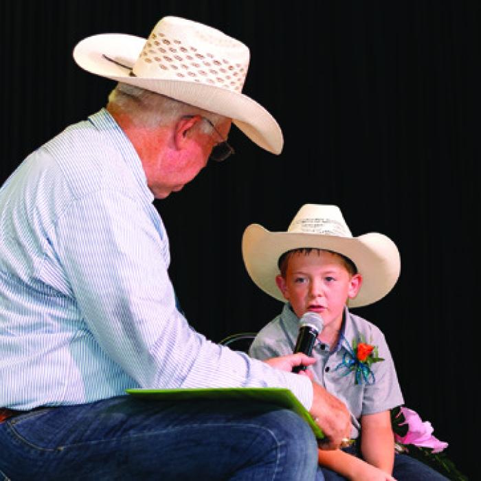 Master of Ceremonies Lee Fritsch interviewed all the Little Miss and Little Mister contestants. Photo by Grace-Anne Matocha/ Moments of Grace Photography