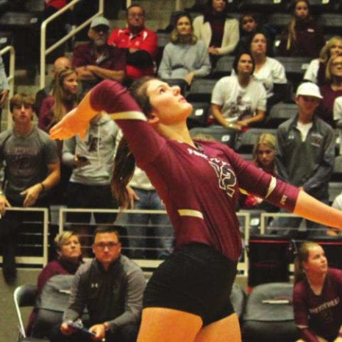 Golden Girls: Fayetteville Wins Title
