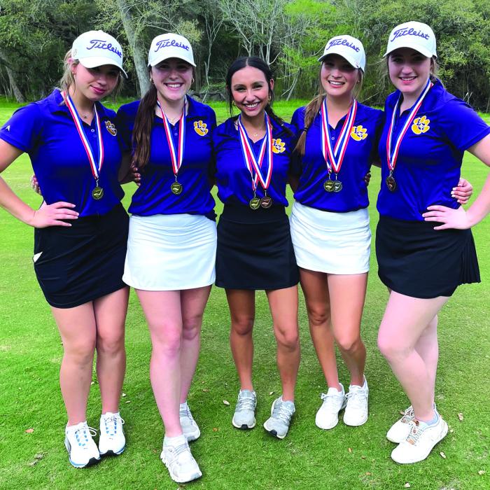 LG Girls Win Flatonia Golf Tourney
