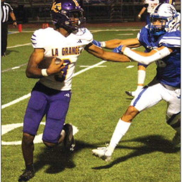 La Vernia Keeps Leps Winless