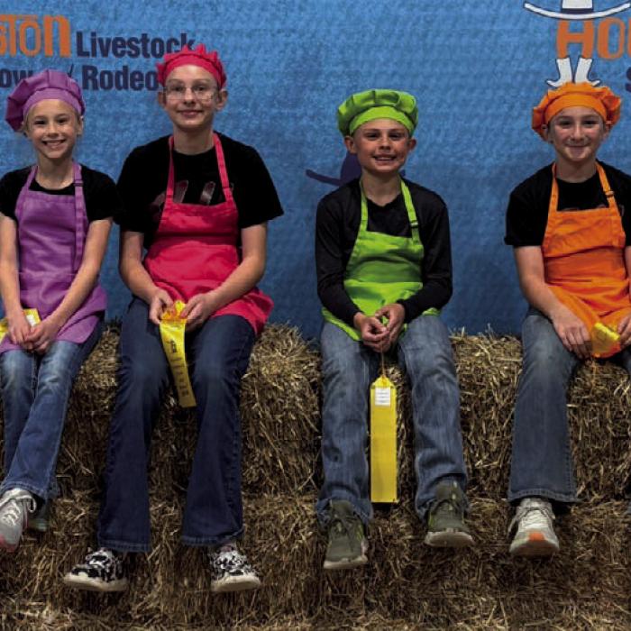5th Place Junior Healthy Dessert: Addi Murphy, Kennedy Kaspar, Creed Kulhanek, and Carolina Krebs.
