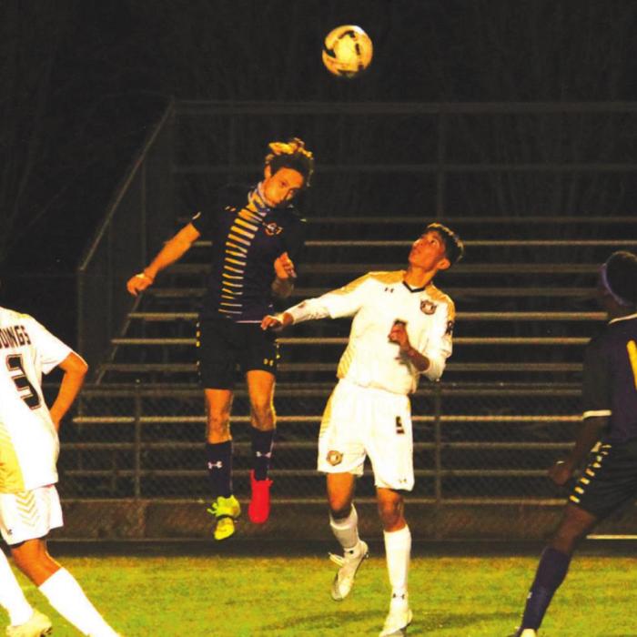 Giddings Beats Leopards in Friday Soccer Shootout