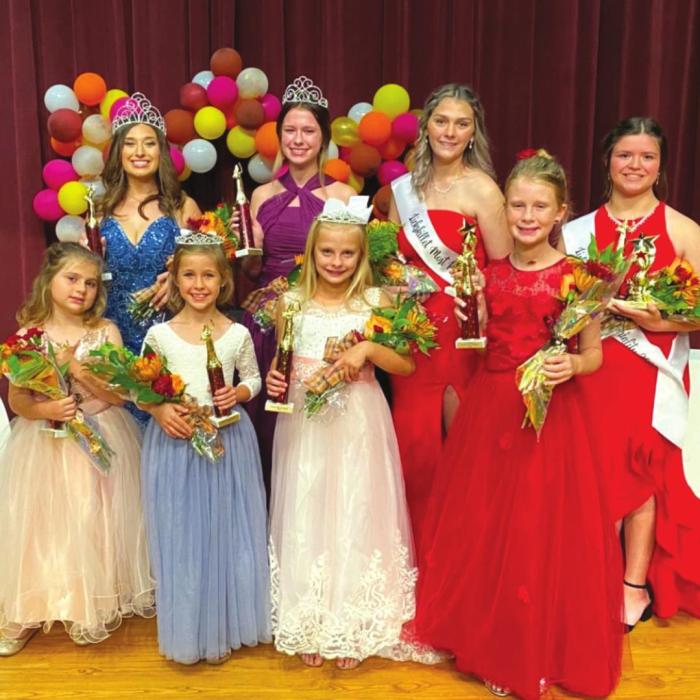 Miss Lickskillet - Amanda Berry, 1st runner up - Mackenzie Poncik, 2nd runner up - Samantha Brown, Junior Miss Lickskillet - Harper Mau, Young Miss Lickskillet - Cailee Daniel, 1st runner up - Sawyer Mau, Little Miss Lickskillet - Emory Malota, 1st runner up - Charlie Muske.