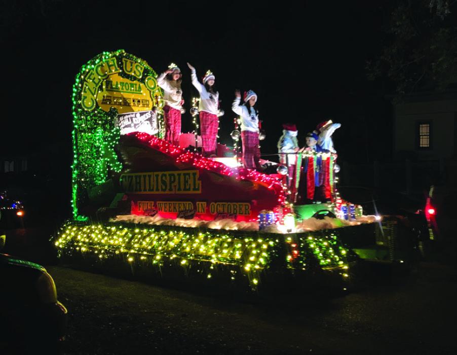 Christmas Parades to Light Up Fayette County