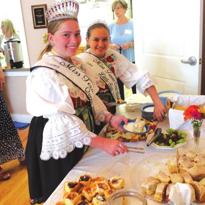 Kolaches for the Queens