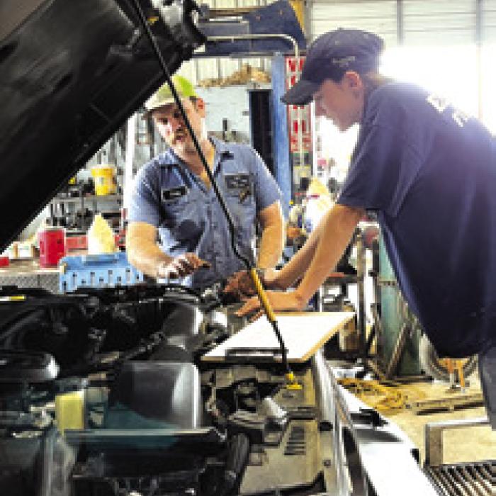 Job Shadow Event Shows LG Students the Working World