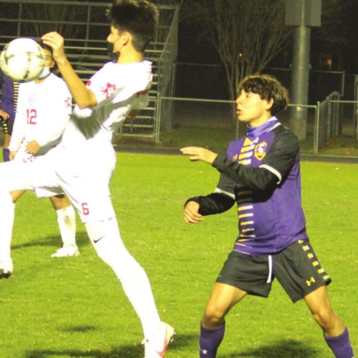 Leps Edge El Campo 2-1 in Soccer