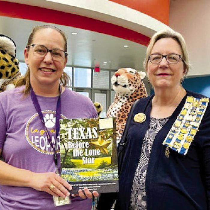 La Grange Elementary School: Amy McCord, La Grange Elementary Library; Kim Joost, Chapter Librarian, Smith-McMIllan Chapter, NSDAR.