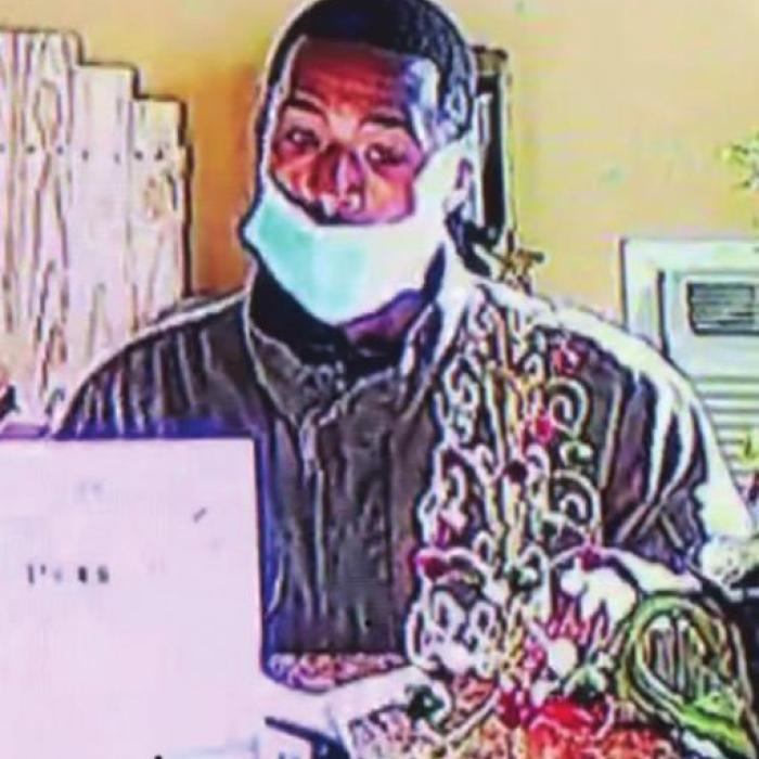 A screenshot from security camera footage of the robbery attempt.