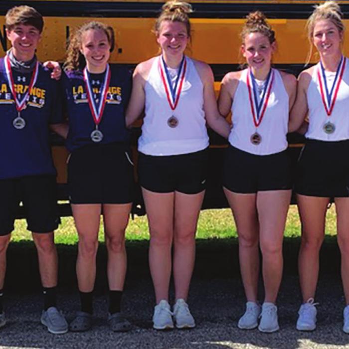 La Grange Tennis Off to Strong Start