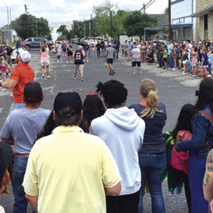 A Tasty Weekend Brings in the Crowds