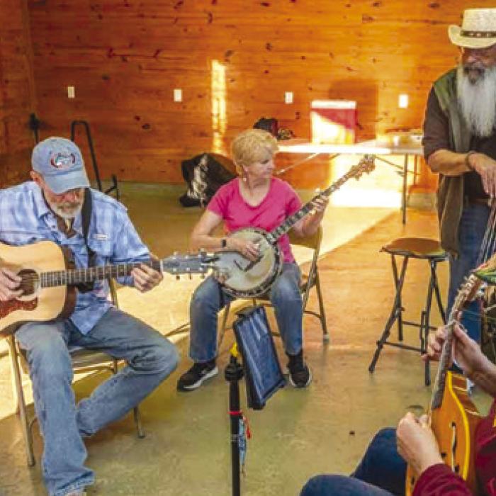 Pickers at Fayetteville Picking Park.