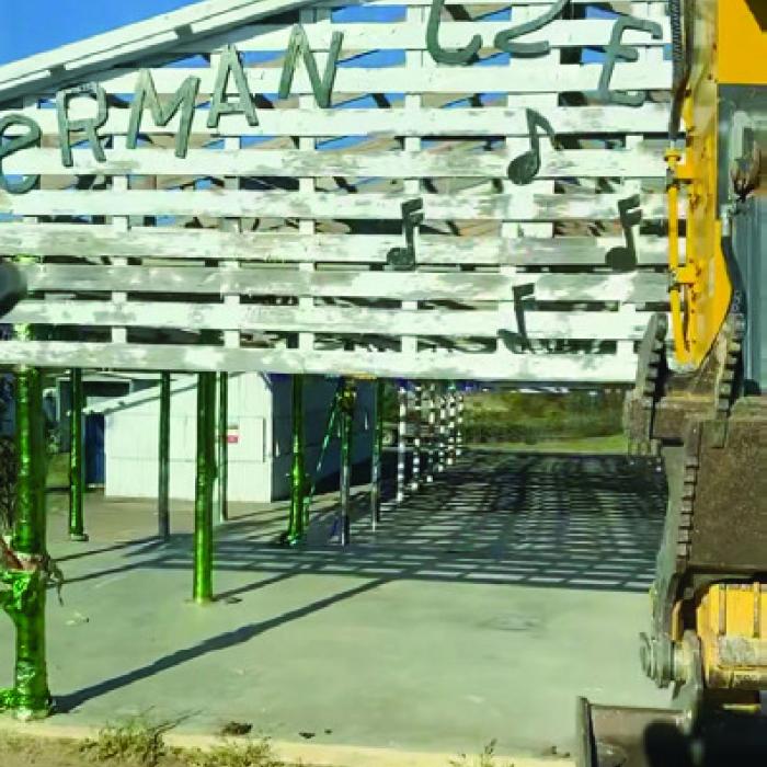 German-Czech Mart Completely Down