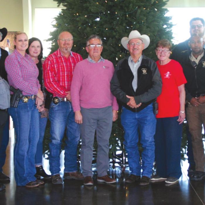 Local Businesses Donate to Deputy Santa Program