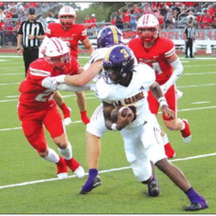 La Grange’s Le’Kayvion Broussard runs for yardage after a catch in Friday’s game against Bellville. Photo by Jeff Wick