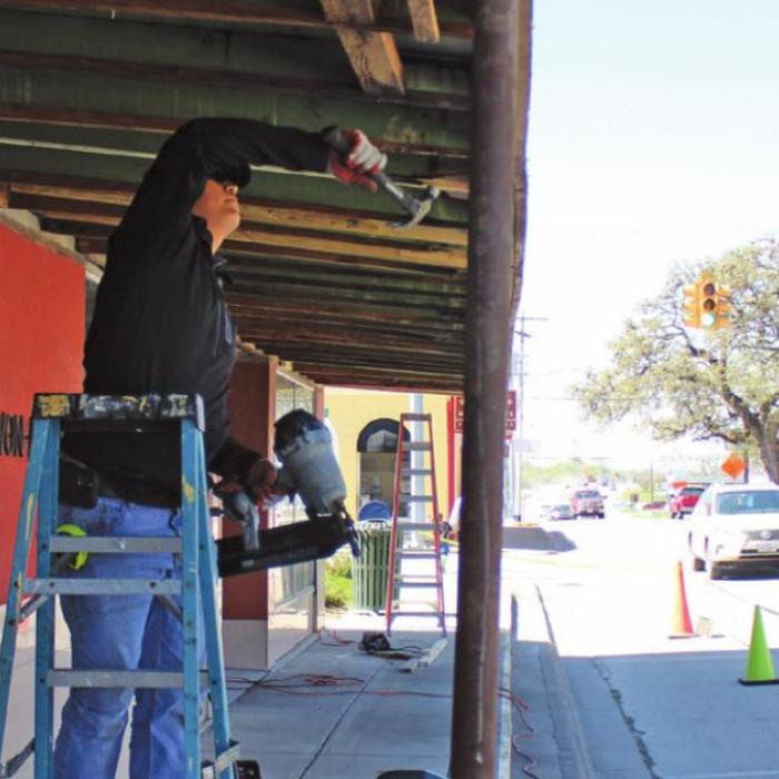 New LG Meat Market Taking Shape With a Little Help from the Prauses