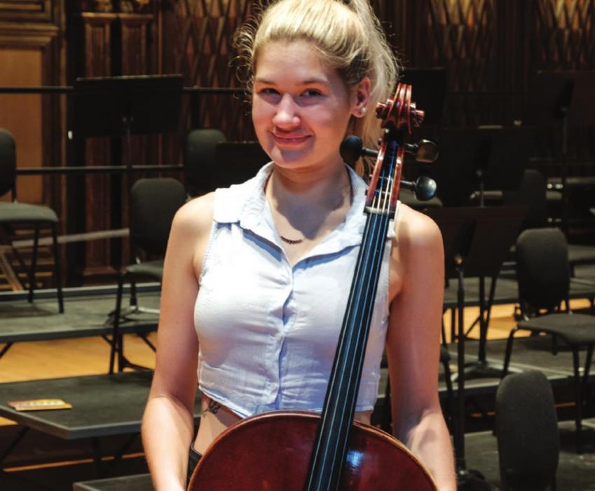 Cellist from the Midwest Has Big Musical Dreams
