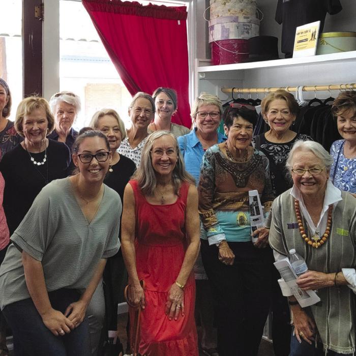 FCCT Presents Program to Episcopal Women