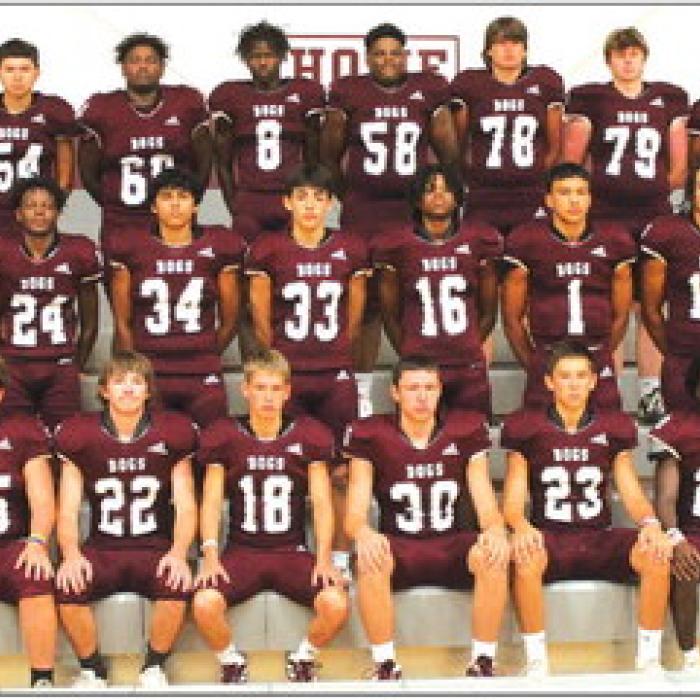 The 2022 Flatonia Bulldog varsity football team.