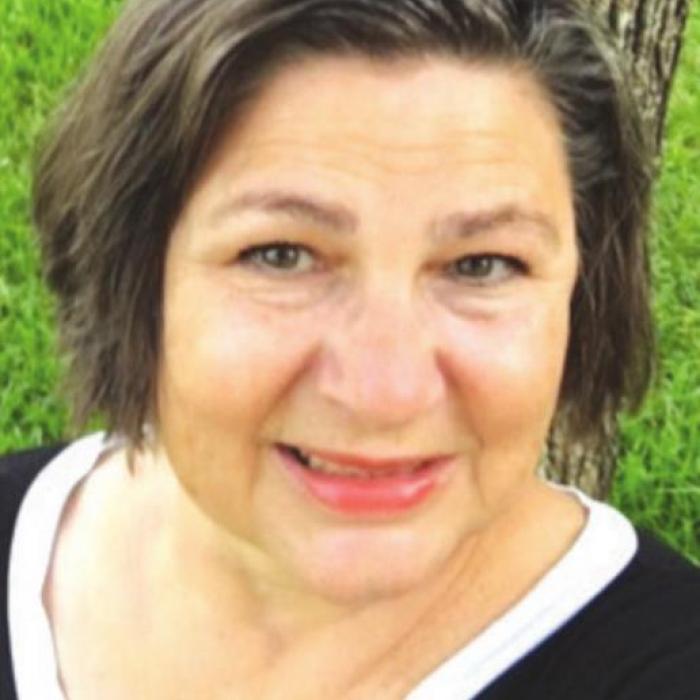 Lisa Moellenbernt Donates Locks While Battling Chronic Condition
