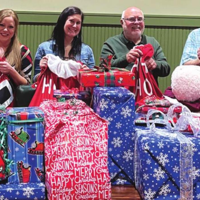 Rotary Club Participates in Christmas Angel Project