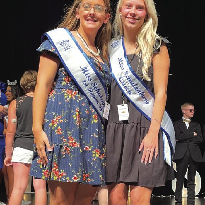 Schulenburg Festival Royalty Help at Special Needs Pageant