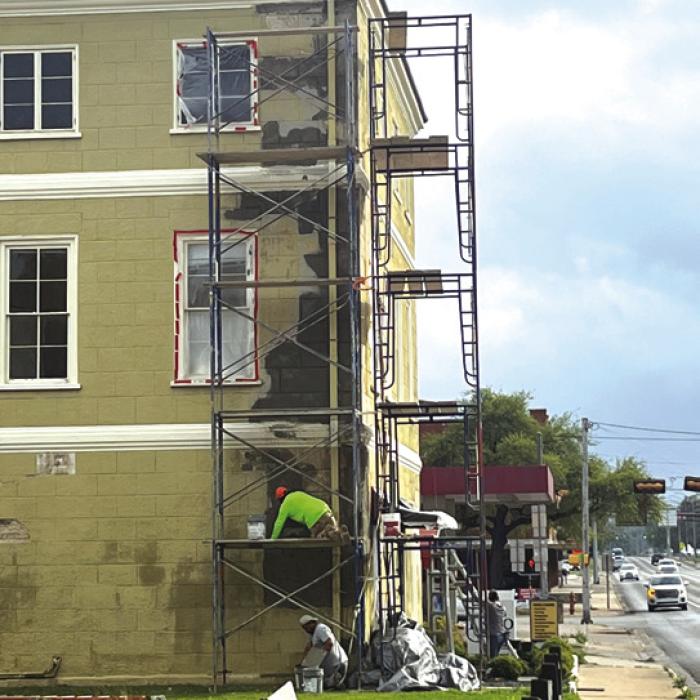 Some TLC for 164-Year-Old LG Building