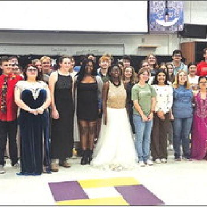 Special Education Prom Held In La Grange