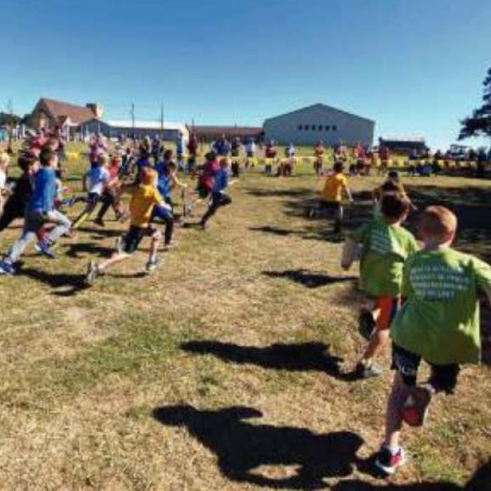 200 Students Compete in Warda at Faith Lutheran CC Race
