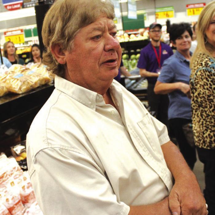 H-E-B Grand Reopening Dona