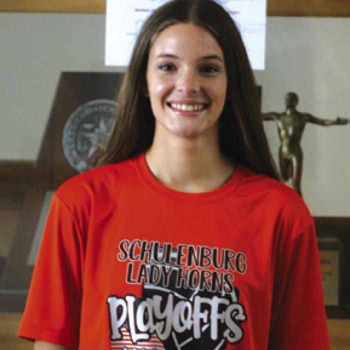 Marx Comes Out Swinging For the Lady Horns, Leading Volleyball Team in Kills