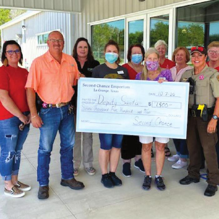 Second Chance Donates to Deputy Santa