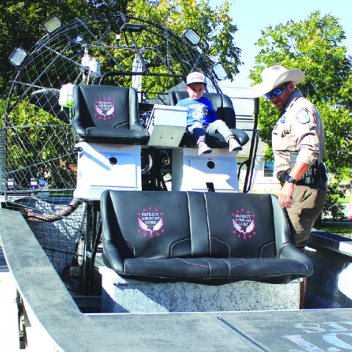 Preschool Holds ‘Truck Touch’ Event to Learn About Community Helpers