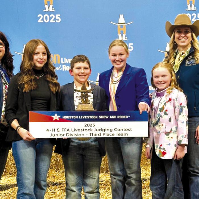 3rd Place Junior Team: HLSR Representative, Addison Berckenhoff, Hudson Holub, Julia Melton, Abigale McBride, and HLSR Representative.