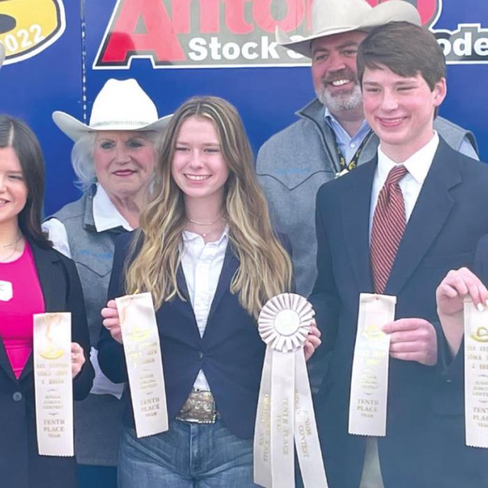 Senior team, front row: Mackenzie Poncik, Harper Mau, Cooper Mau, and Madeline Willrich.